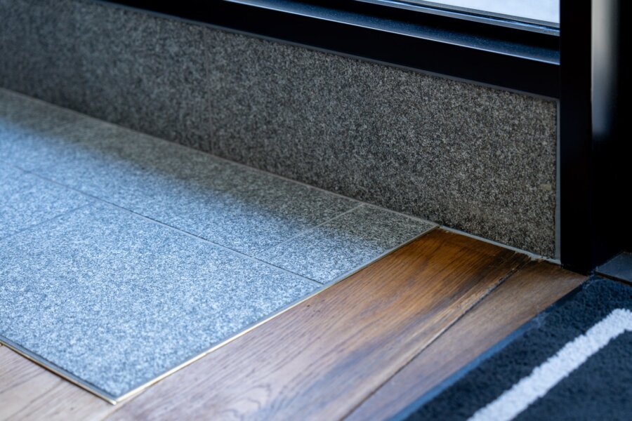 CALEE / NOTEWORKS 外壁・エントランス制作 9