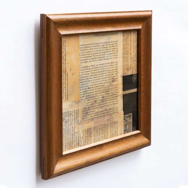 多種木材を使用した額縁  NOTEWORKS