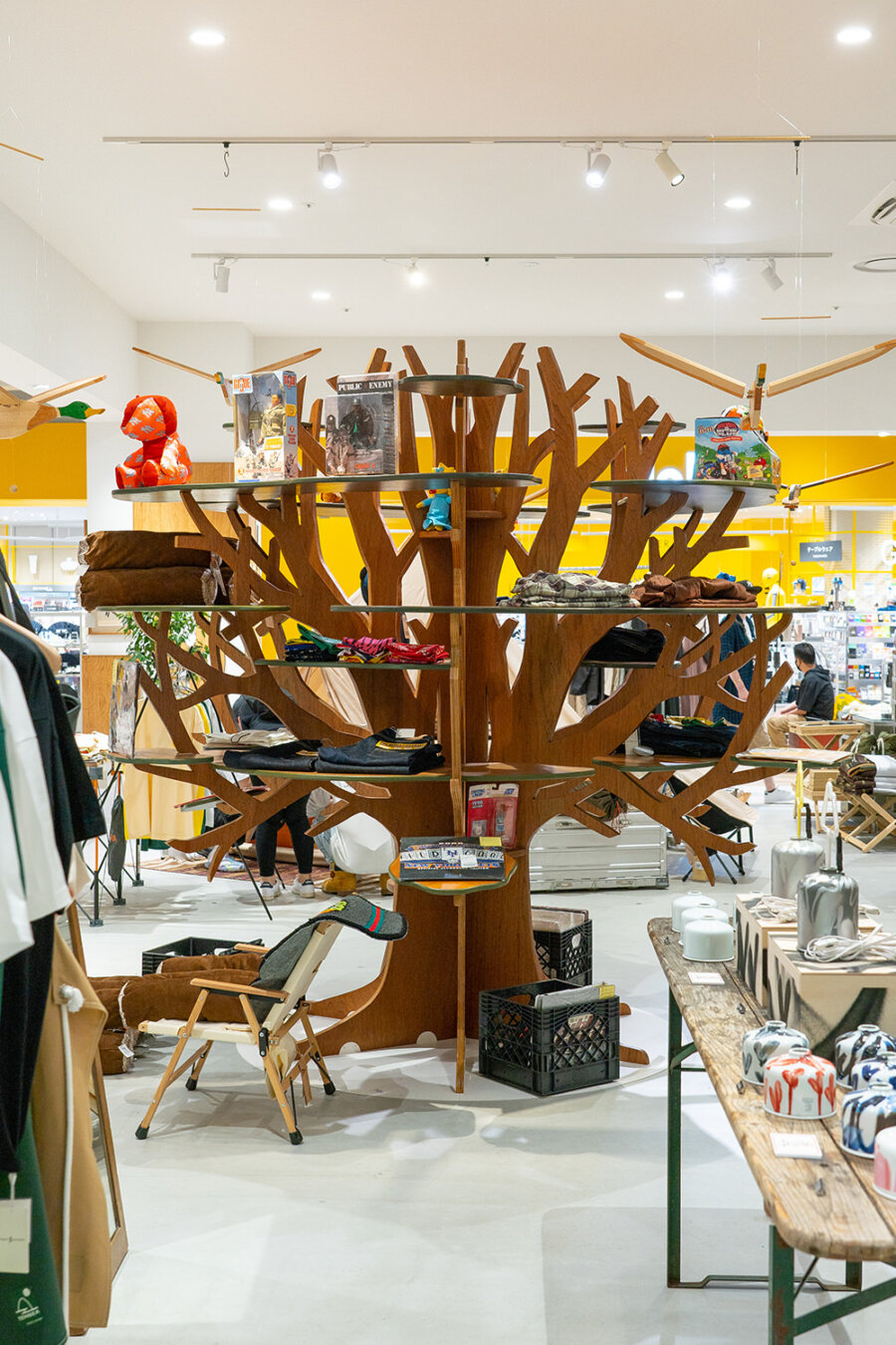 JOURNAL STANDARD YOO-HOO STORE / NOTEWORKS 什器・額縁・ディスプレイ雑貨の制作 5