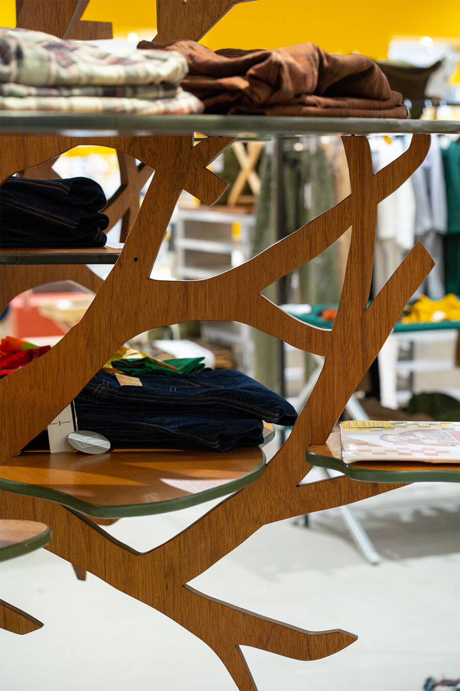 JOURNAL STANDARD YOO-HOO STORE / NOTEWORKS 什器・額縁・ディスプレイ雑貨の制作 8