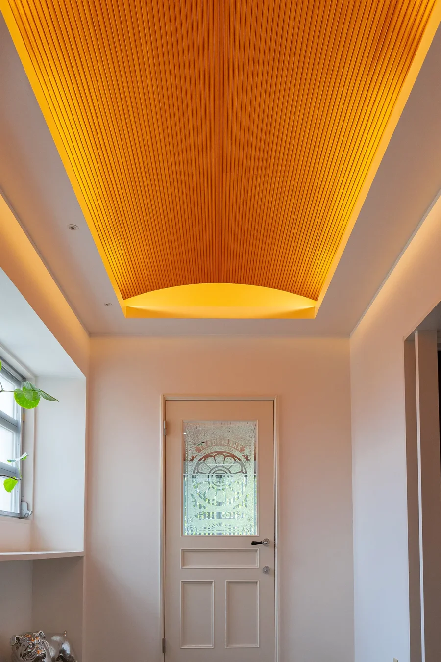 KURIYAMA CREW / NOTEWORKS 社長室・エントランスの制作 12