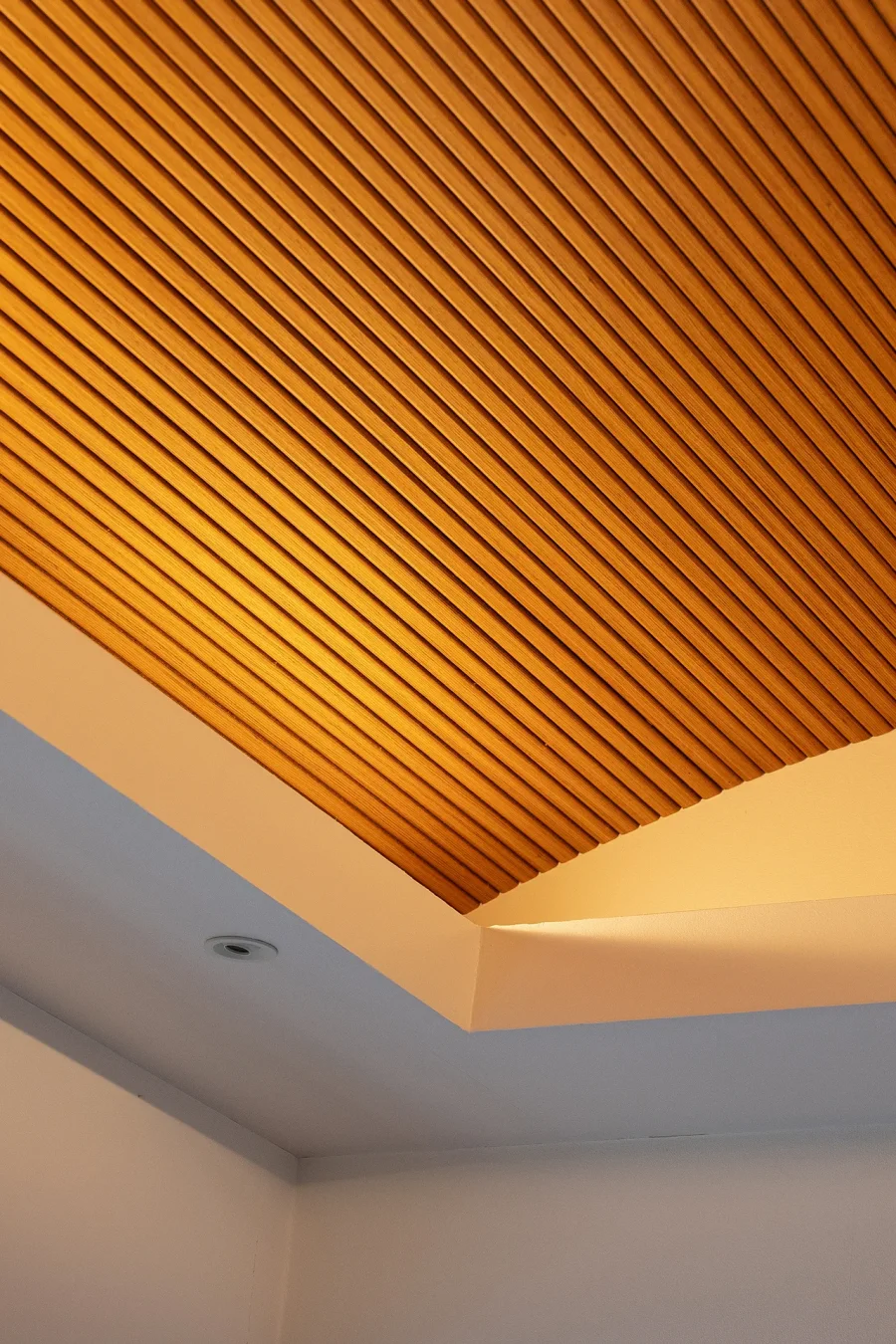 KURIYAMA CREW / NOTEWORKS 社長室・エントランスの制作 13