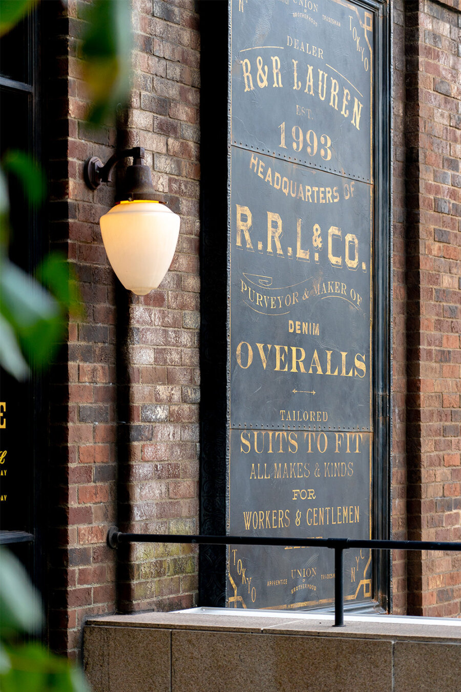 RRL OMOTESANDO / NOTEWORKS 額縁の制作 4