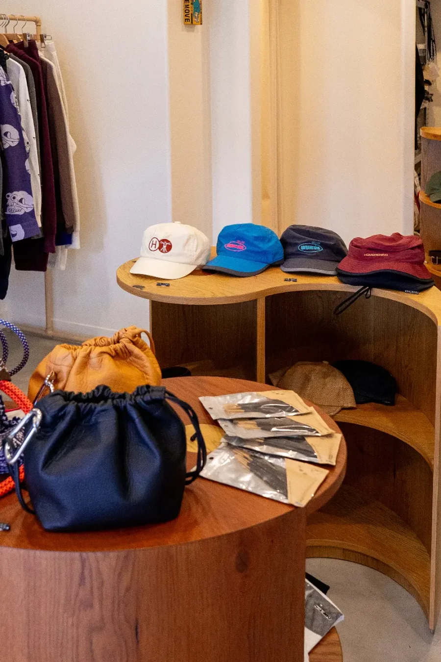 桜木商店 / NOTEWORKS アパレルショップ店舗内装・什器制作 10