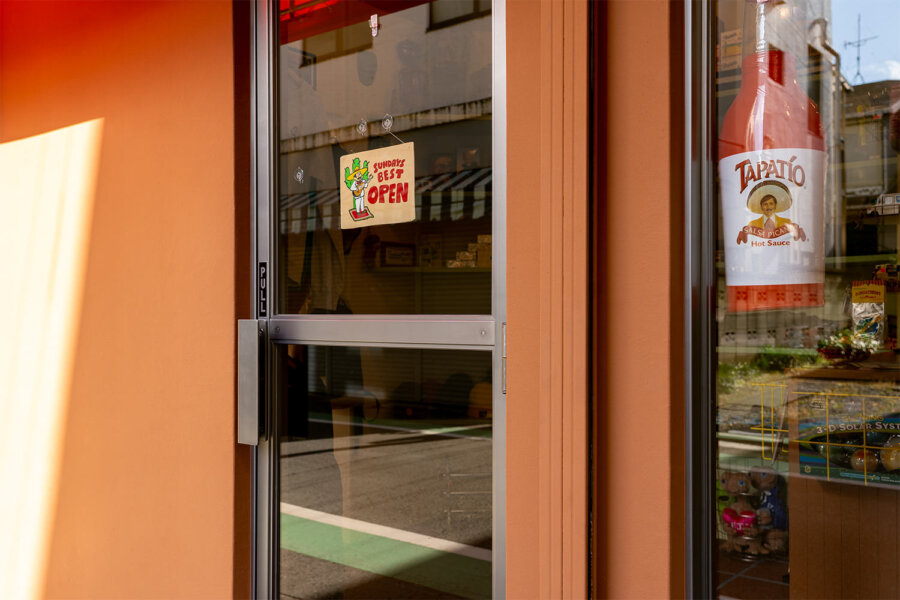 SUNDAYS BEST / NOTEWORKS アパレルショップ店舗内装・什器制作 2