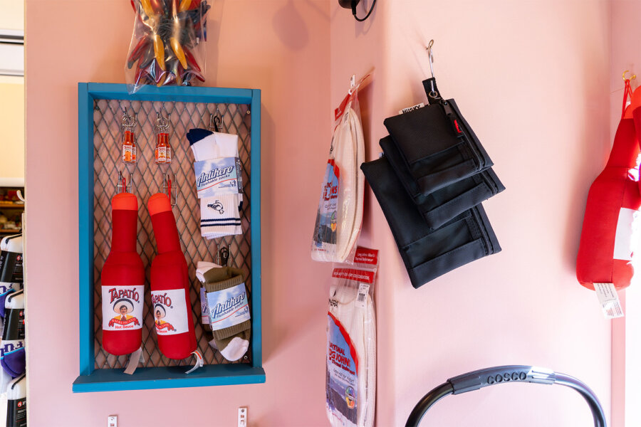 SUNDAYS BEST / NOTEWORKS アパレルショップ店舗内装・什器制作 18